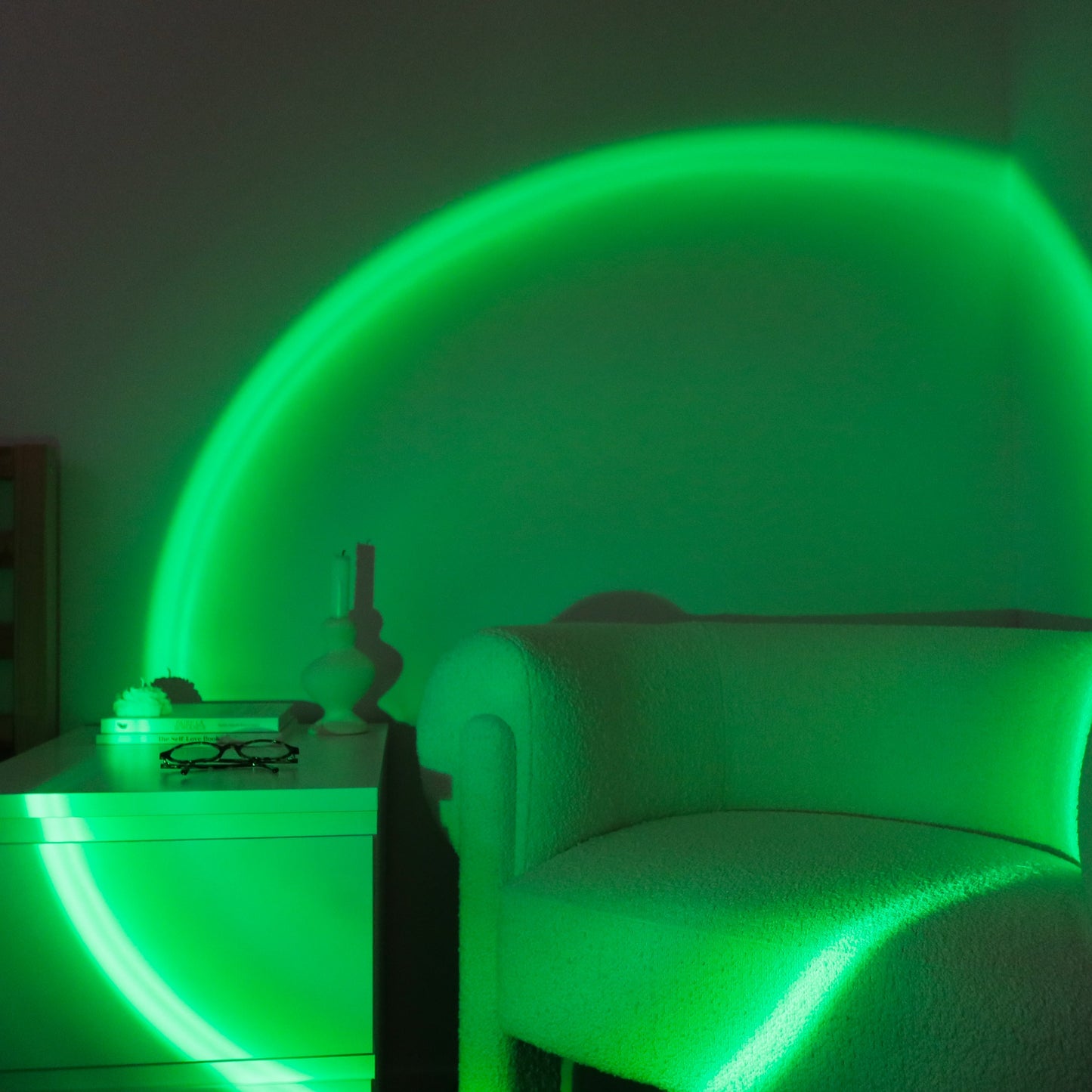 GlowAura™ - Sunset Projection Lamp